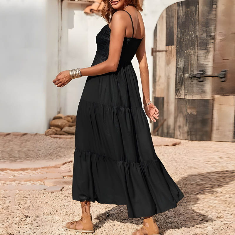 Claire™ | Luchtige midi-jurk met gesmokte top